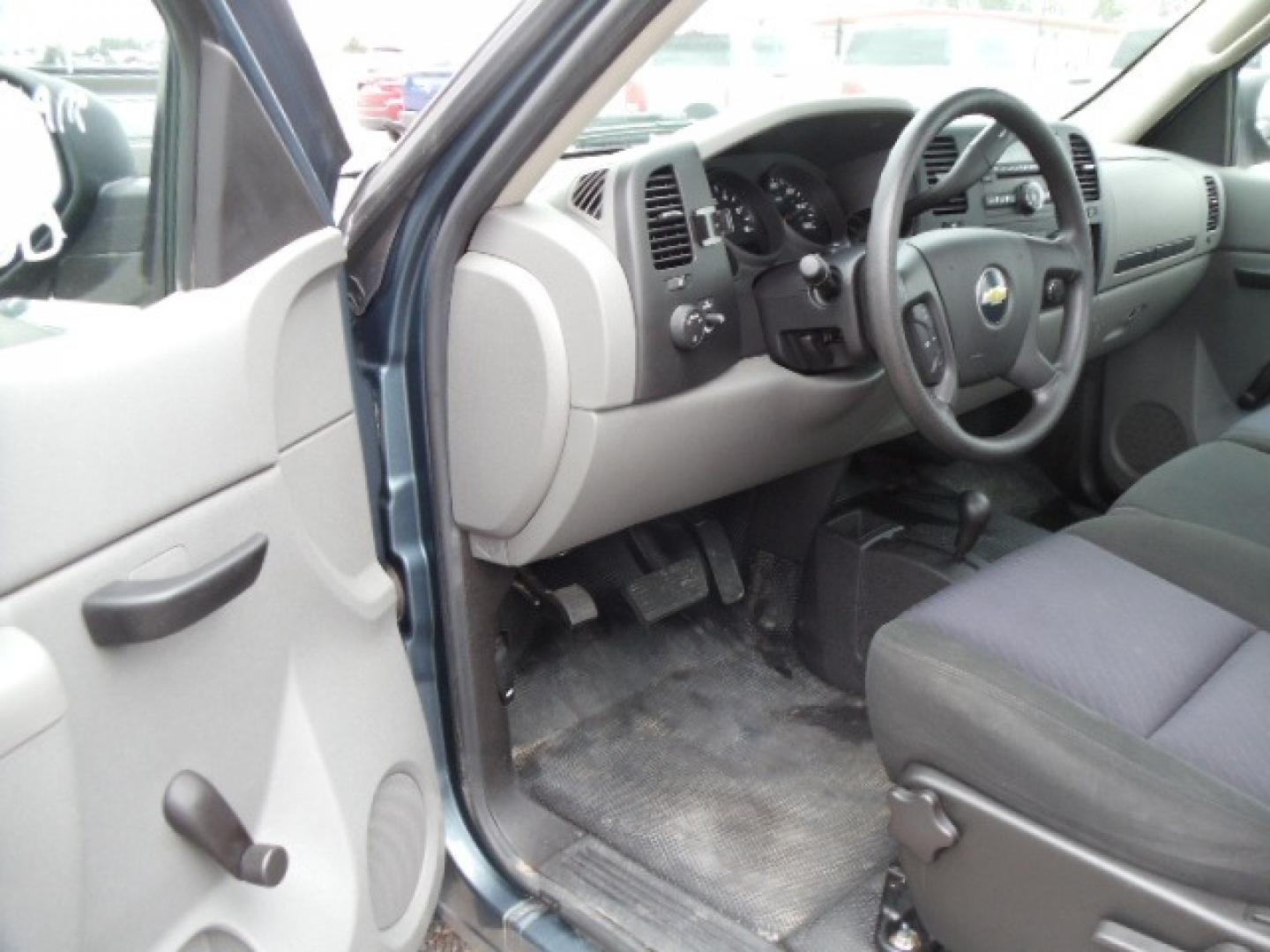 2011 Blue /Gray Chevrolet Silverado 1500 Work Truck (1GCNKPEA7BZ) with an 4.8L V8 Gas engine, Automatic transmission, located at 5465 Highway 2 W., Columbia Falls, MT, 59912, (406) 892-4407, 48.352188, -114.240929 - This truck was previously owned by the federal government so it has been well maintained and taken care of. The truck is clean inside and out with good tires and low miles. This truck has been mechanically inspected. This is the regular cab long box work truck. - Photo#15